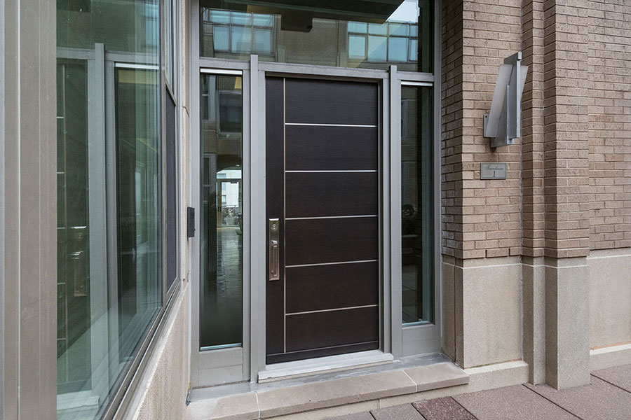 33-W-Ontario-Chicago-Townhomes-Modern-Commercial-Doors.jpg