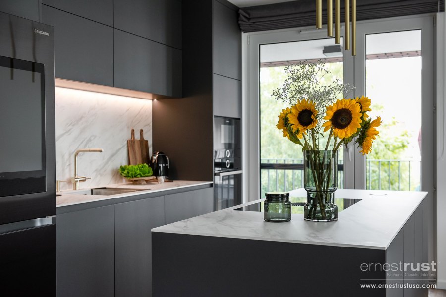 05 Modern Custom Kitchen Design  15