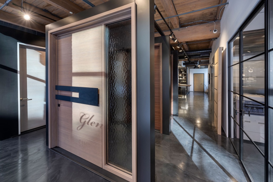 Glenview Haus Showroom Pivot Door Sidelites 1